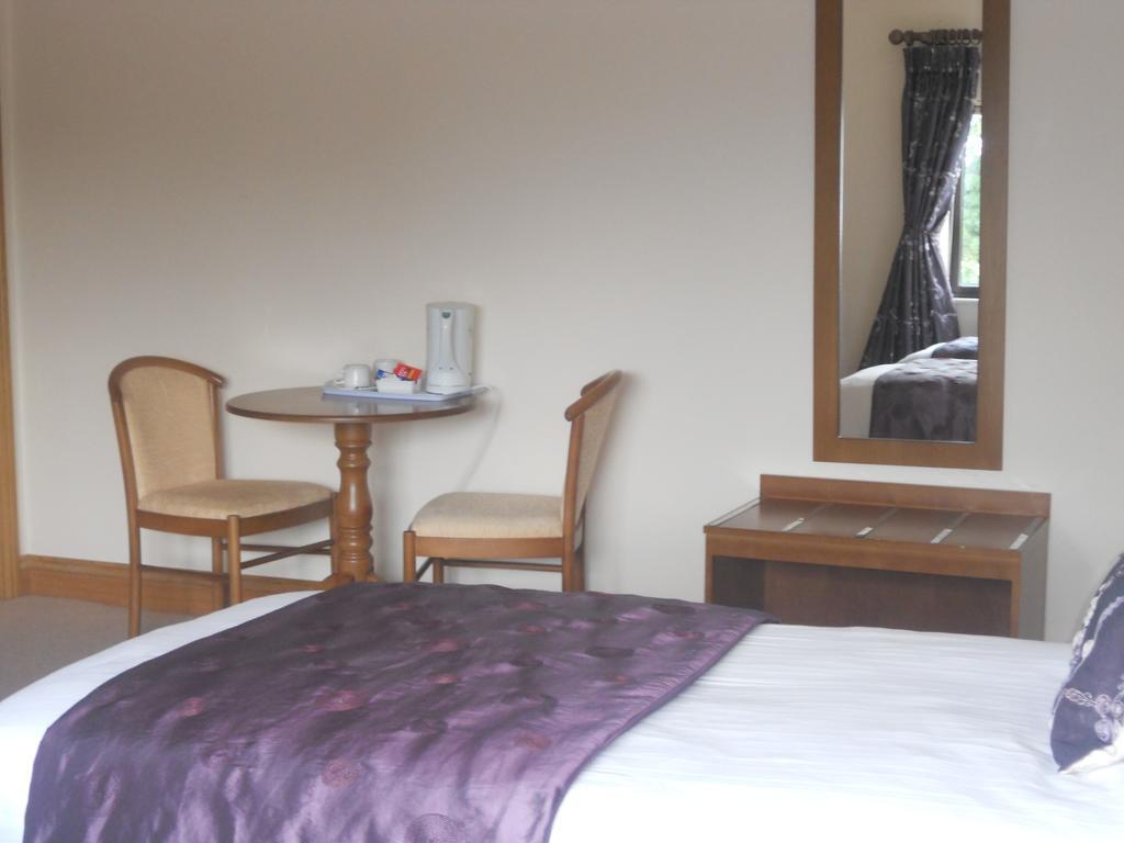Strokestown B&B The Silver Eel חדר תמונה